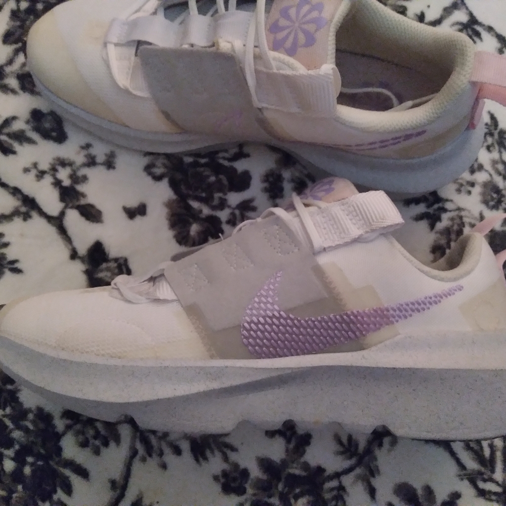 Nike Purple And White Shoes